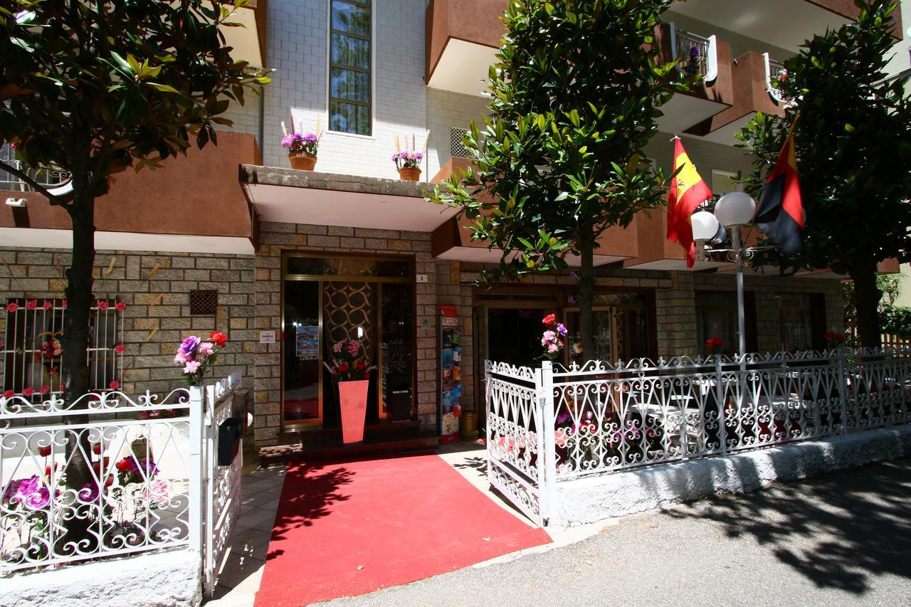 Hotel Emanuela Rimini Kültér fotó